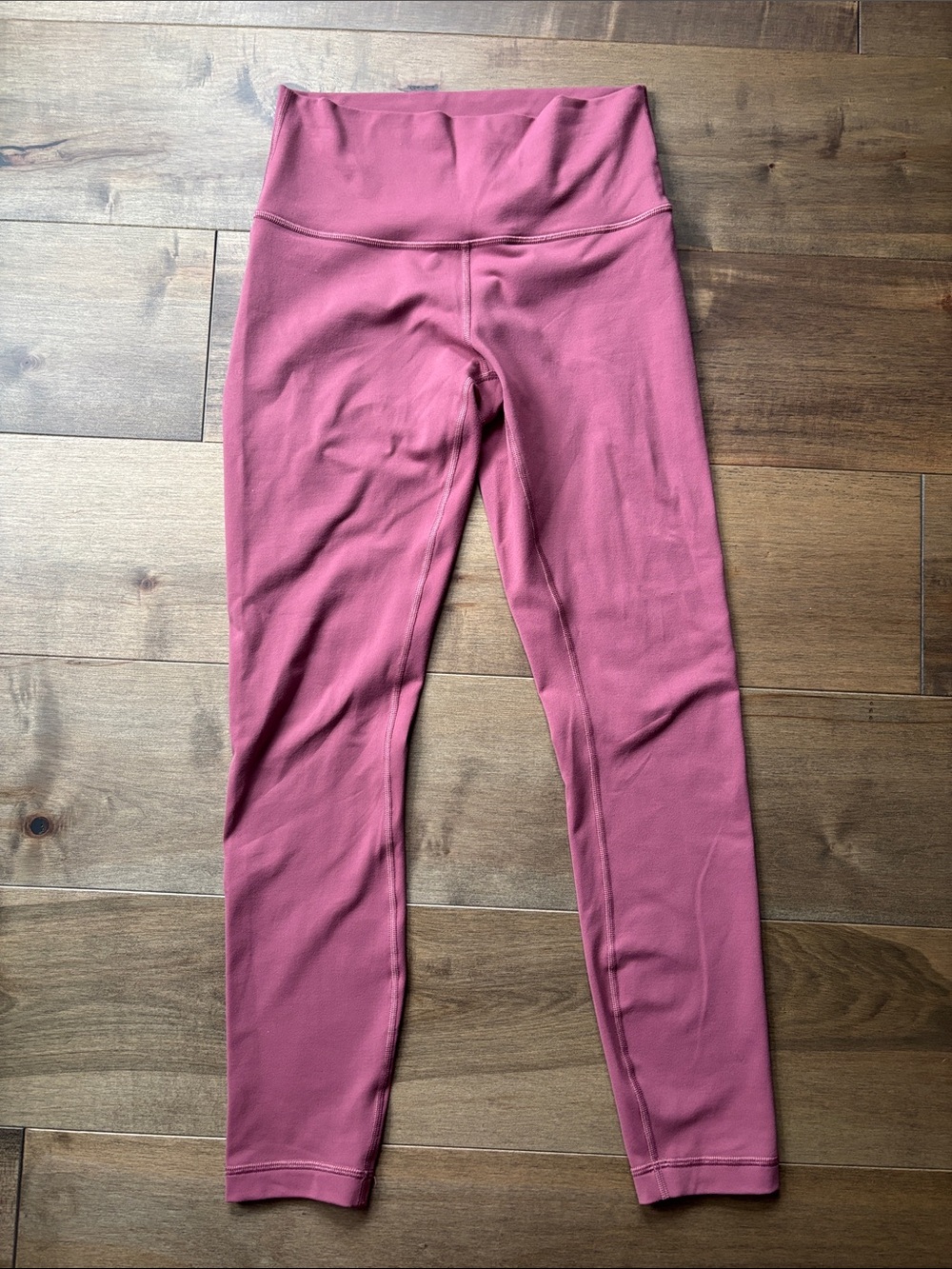 Lululemon High-Waist Leggings in Mauve Pink, size 6, 25” inseam